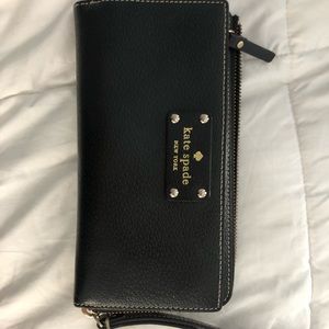 Kate spade wallet/ wristlet
